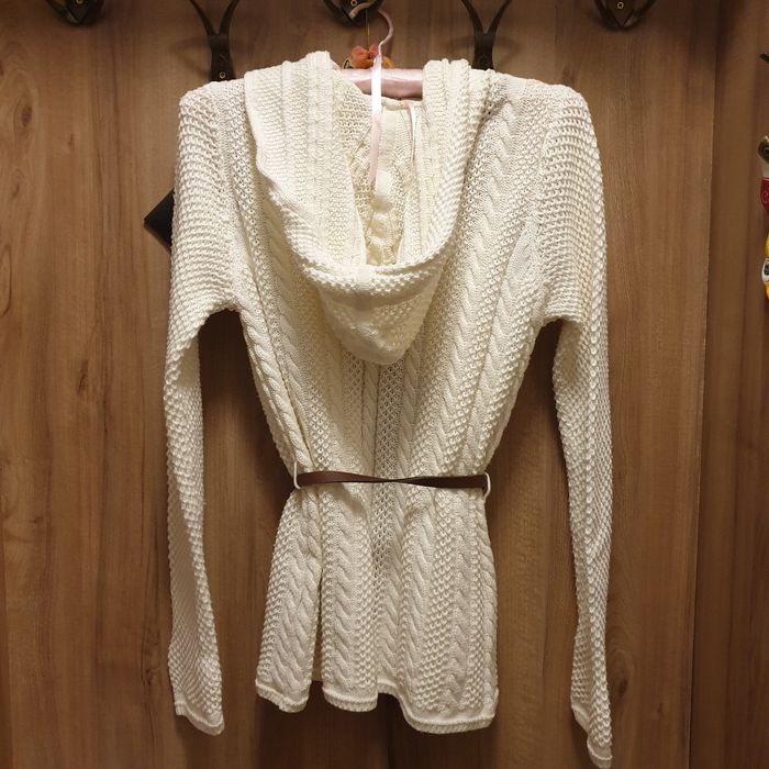 Cardigan tricotat crem Massimo Dutti