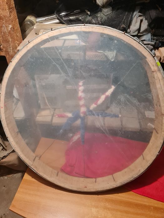 Vând doua dobe una de piele de vitel și una de nailon  făcută perfectă