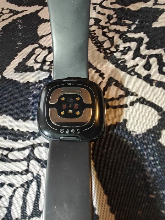 Vand Fitbit sense 2