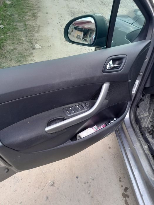 Vand Peugeot 308 AN 2009 1,6 HDI