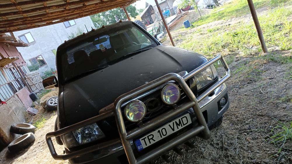Mazda b 2500 4×4
