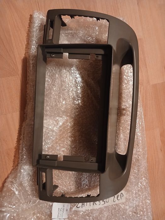 Рамки андройд тойота камри.