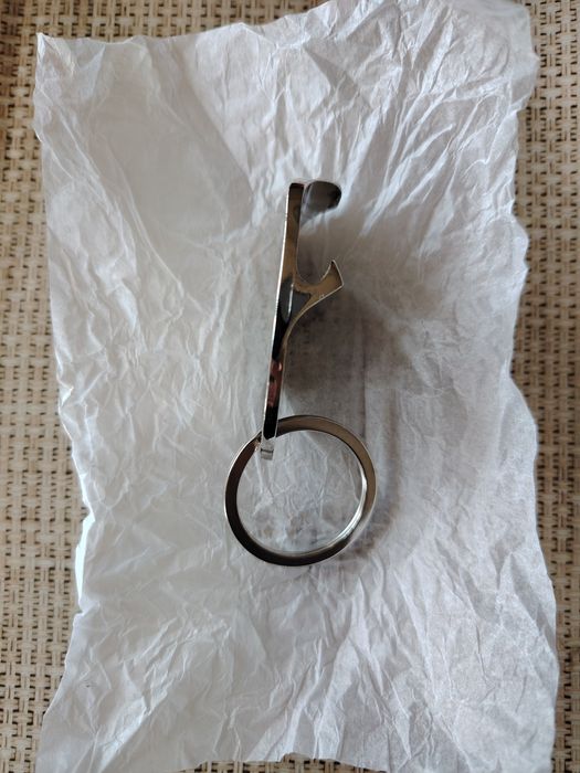 Нов метален ключодържател - отварачка на Heineken / Хайнекен