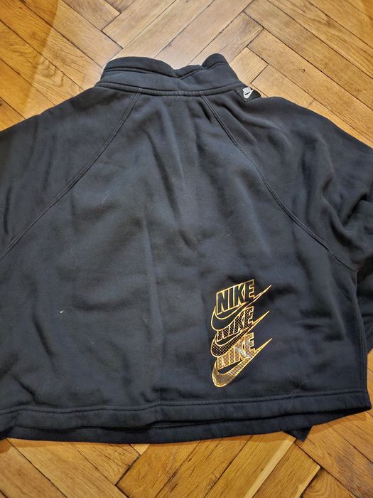 Горнища и блузи на Nike