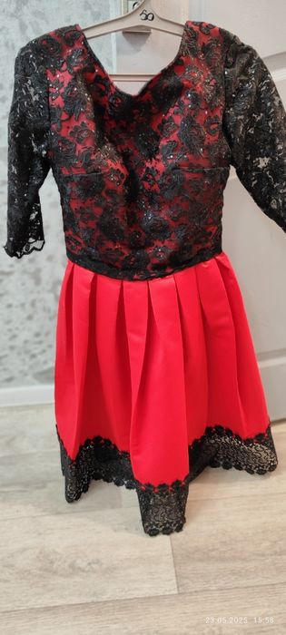 Платья вечерние пышные