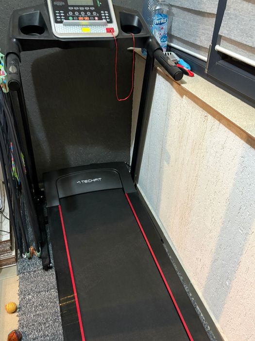 Banda de alergare TechFit MT125N – folosită doar de 2 ori, ca nouă!