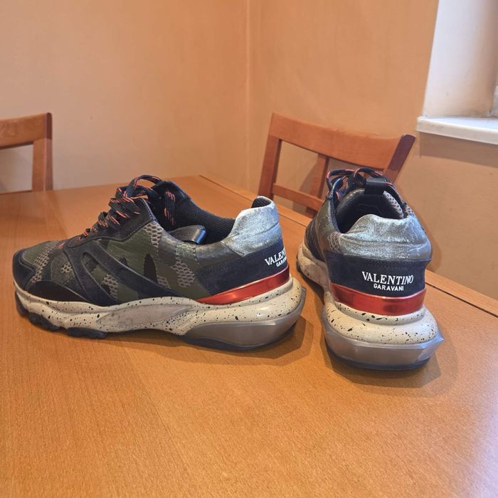 Оригинални Valentino Garavani Bounce