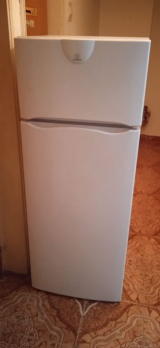 Frigider Indesit