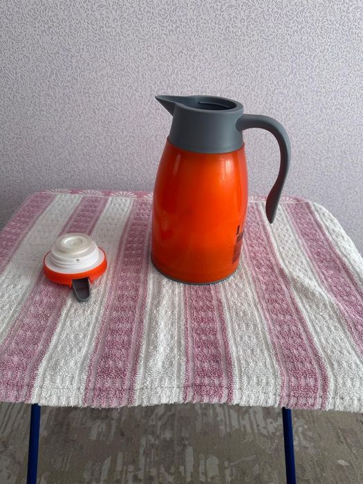 Термос в хорошем состоянии, 3,000тг.