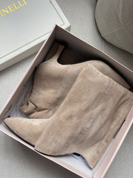 Ботуши велур в бежаво