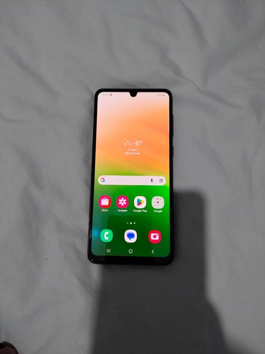 Самсунг А 33 телефон