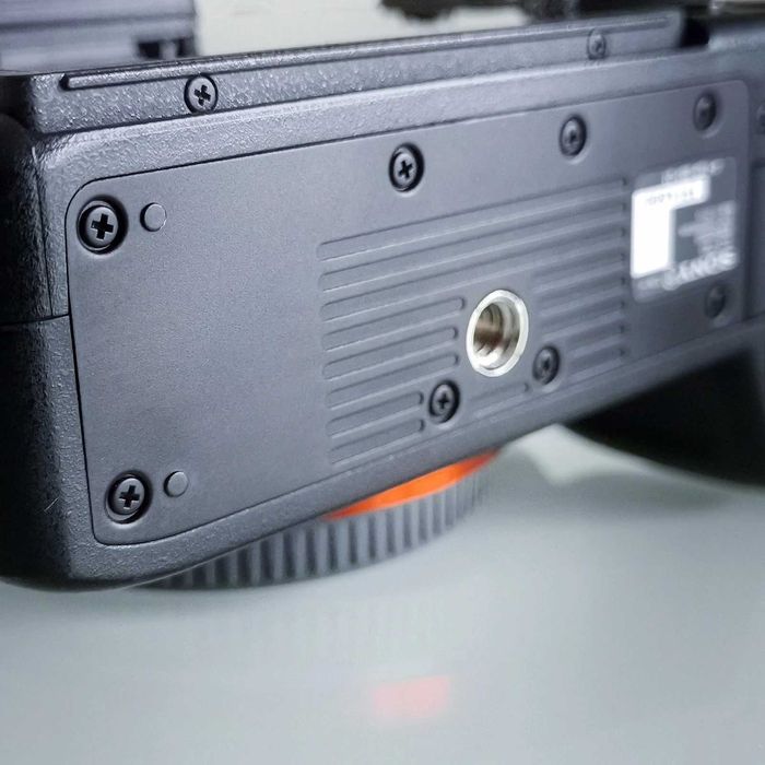 Sony A7 III - като нов, на 16К кадъра, пълен комплект