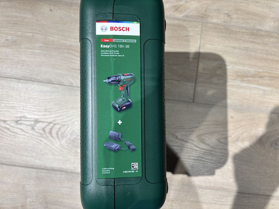 Masina de gaurit si insurubat Noua Bosch EasyDrill 18V-38