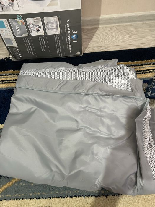 Продам манеж детский .