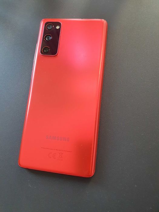 Samsung Galaxy S20 FE (Като Нов)