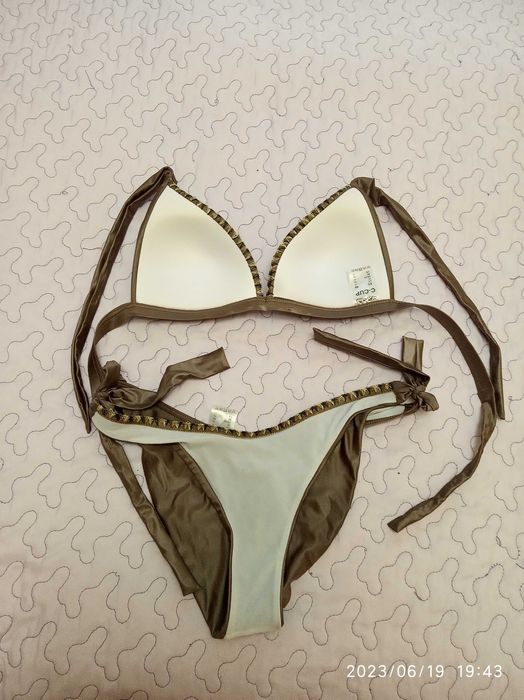 Бански две части, бразилияна. Размер М