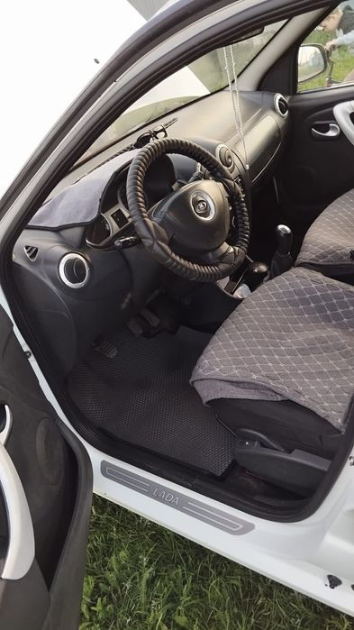 Продам Лада Ларгус 2014г