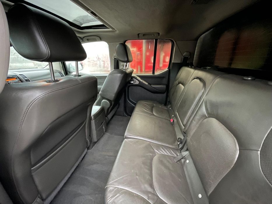 Nissan Navara 4x4 an 2007-4.700euro