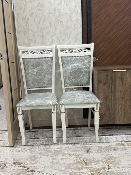 Стол со стульями 10шт