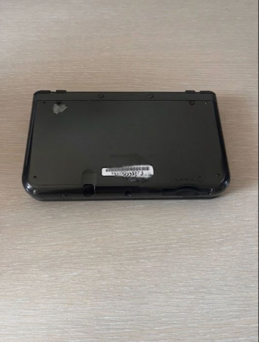 Nintendo new 3 ds xl ( Черно)