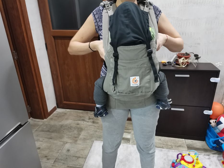 Раница за бебеносене ERGOBABY