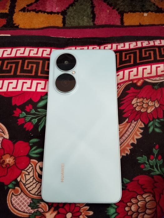 Huawei Nova Y73 chotki tel