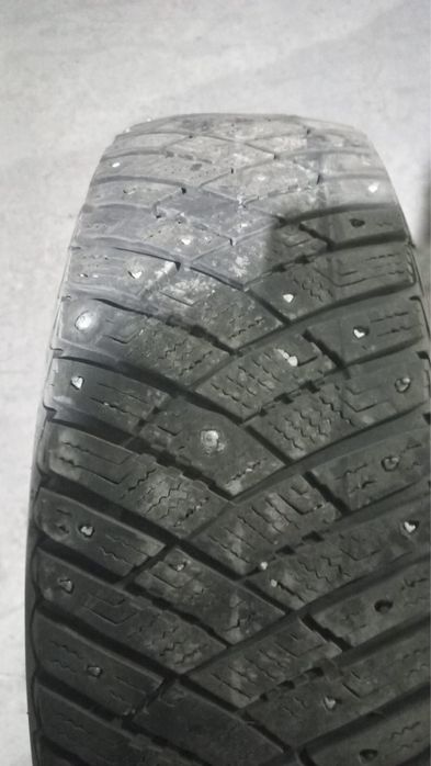 Шины зимние комплект