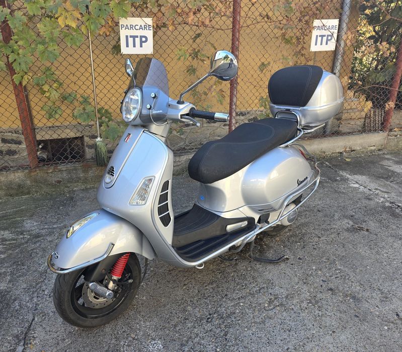 Vespa Gts 250 - ABS - Topcase