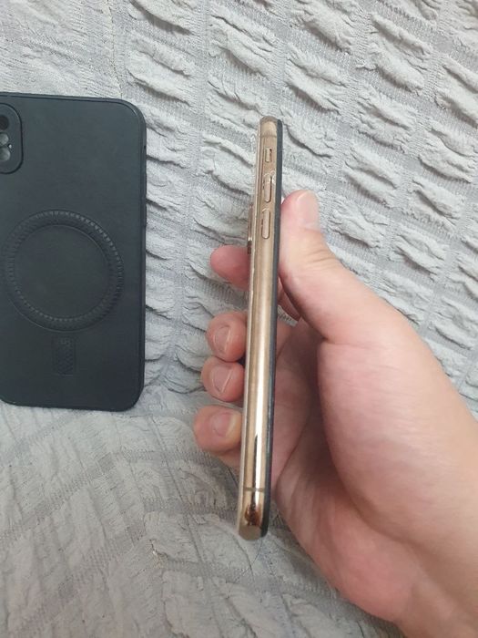 Apple Iphone XS 64GB Gold Original Igravoy Holati Yaxshi Ishlidi Zor