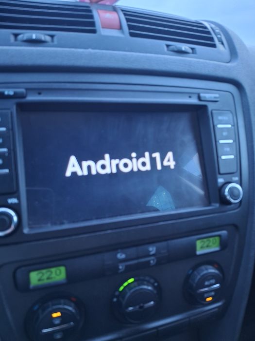 Мултимедия за Шкода Октавия 2