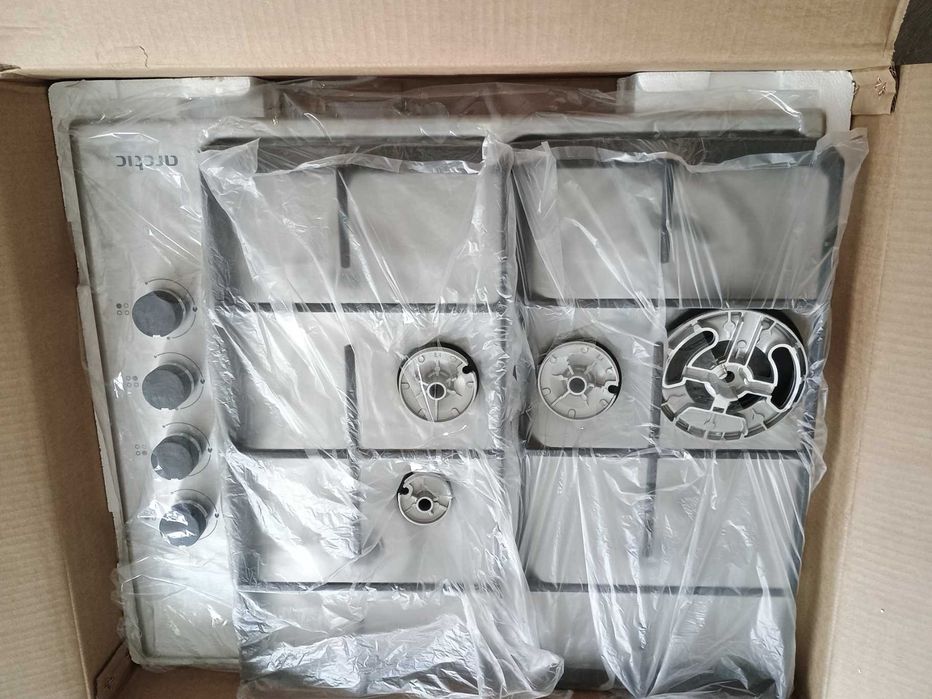 Plita incorporabila pe gaz Arctic ARGW64123SX