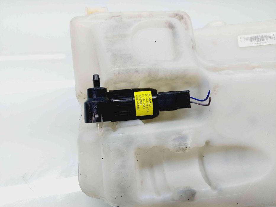 Vas lichid parbriz Ford Mondeo 5 Hatchback [Fabr 2014-2022] DS73-17B6