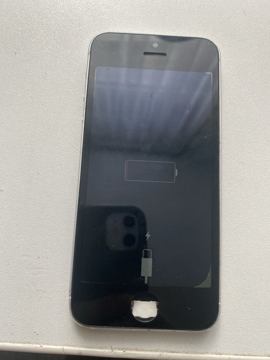 Продам или обменяю iPhone 5 редкий