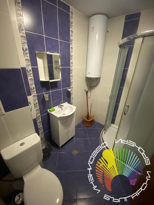 Дава се под наем Двустаен апартамент в Бургас, Център - 70 кв.м за 561 € - Снимка #5