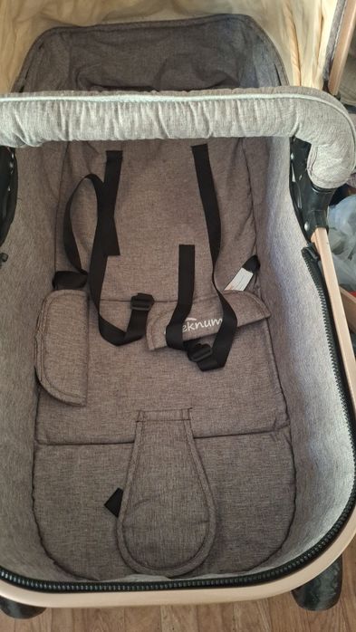 Продам коляску срочно