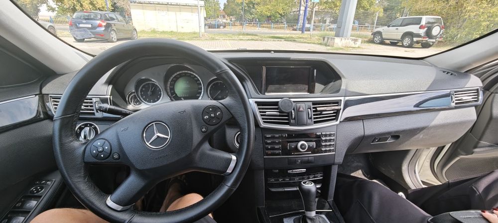 Mercedes-Benz E 250