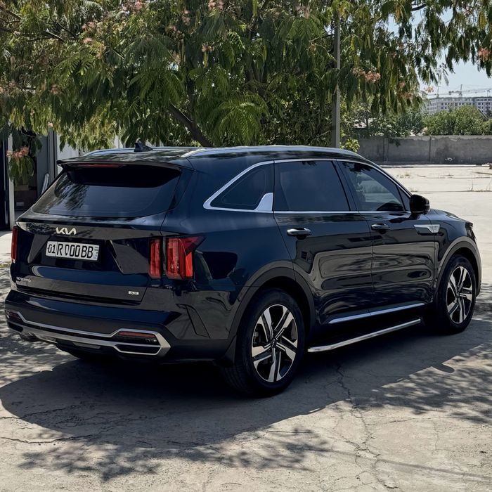 Kia Sorento, 2022г, 7 мест, 3,5 двигатель