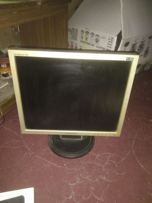 Монитор lg 17 LCD