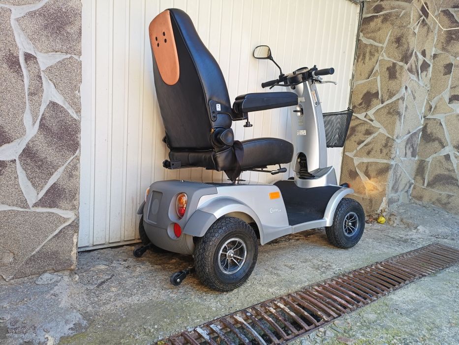 Scaun carucior scuter electric batrani carut tricicleta dizabilitati