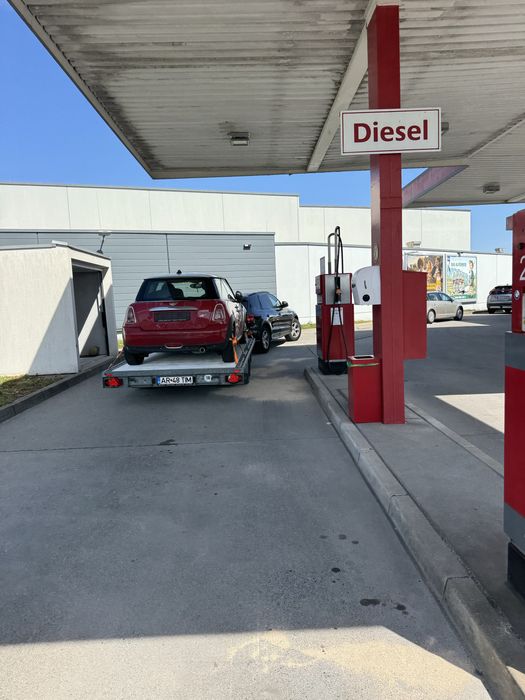 Dezmembrez mini cooper