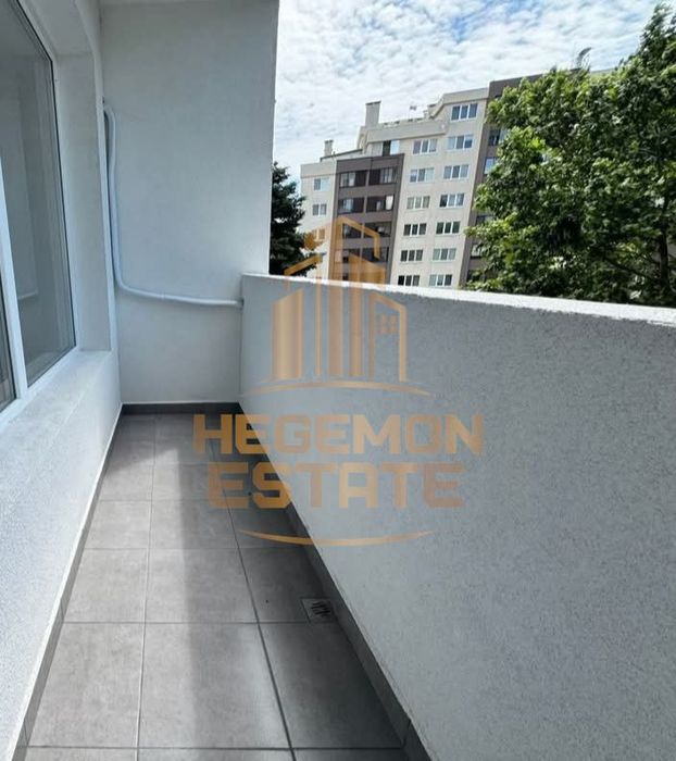 Продава се Четиристаен апартамент в Варна, Левски - 82 кв.м за 2400 €/кв.м - Снимка #6