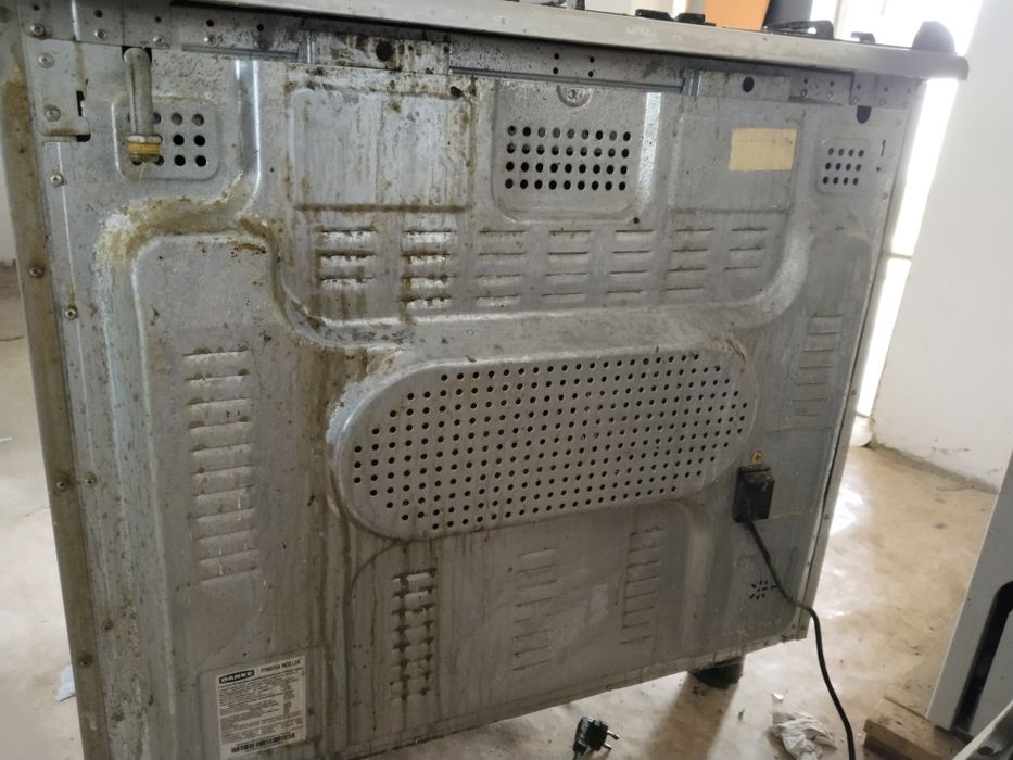 Газовый и электр плита