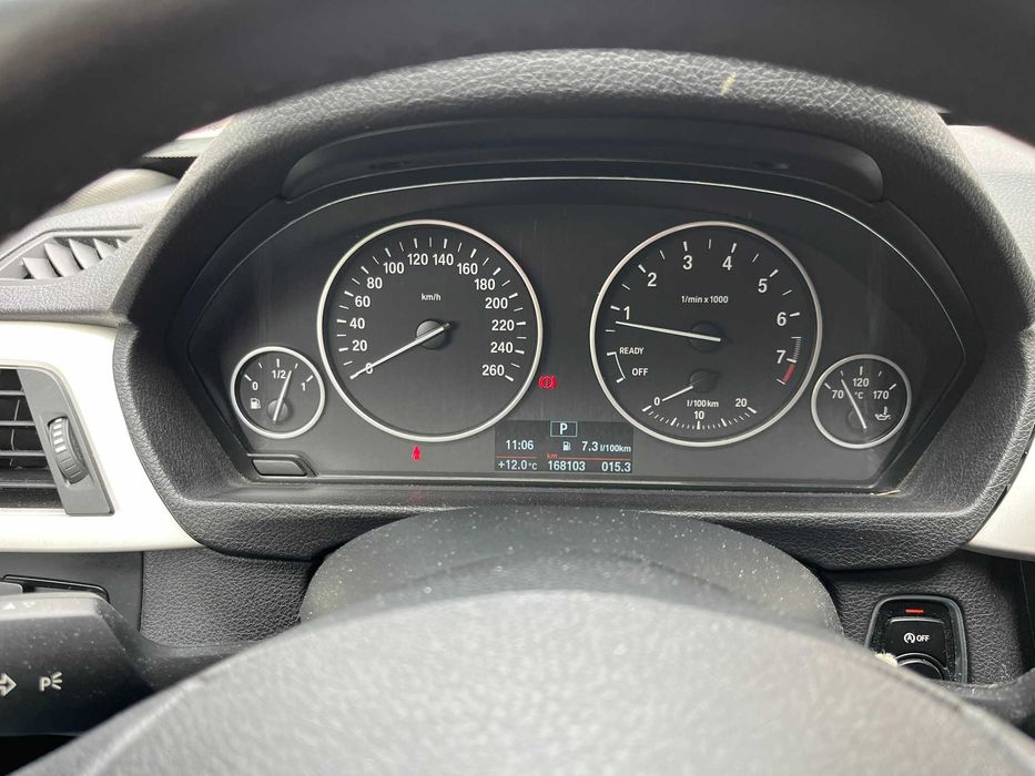 Продавам BMW 320i, xDrive, 135 kW, Bi-turbo