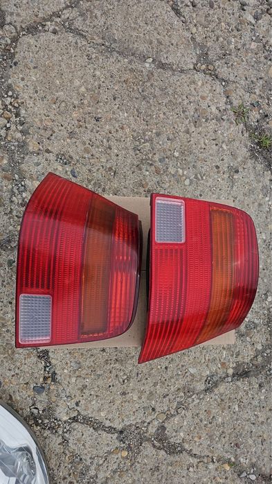 Stop stopuri stanga dreapta VW Golf 4