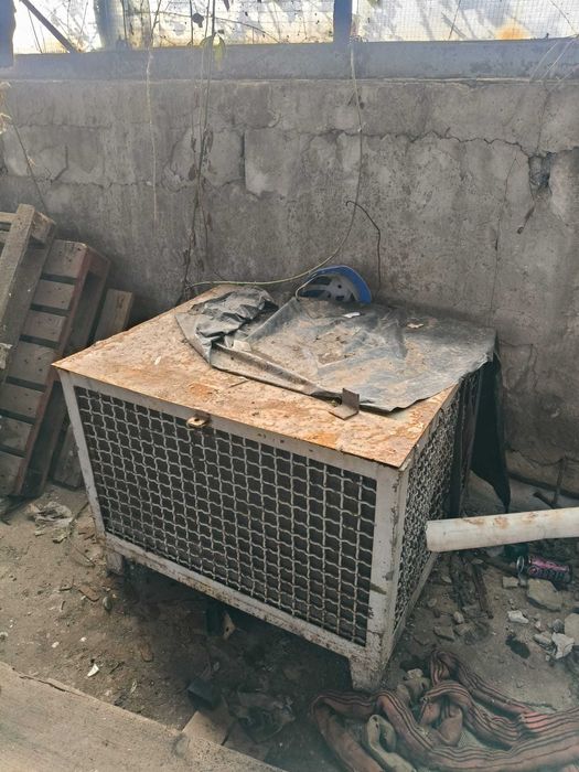 cutie metalica carucior cusca depozitare