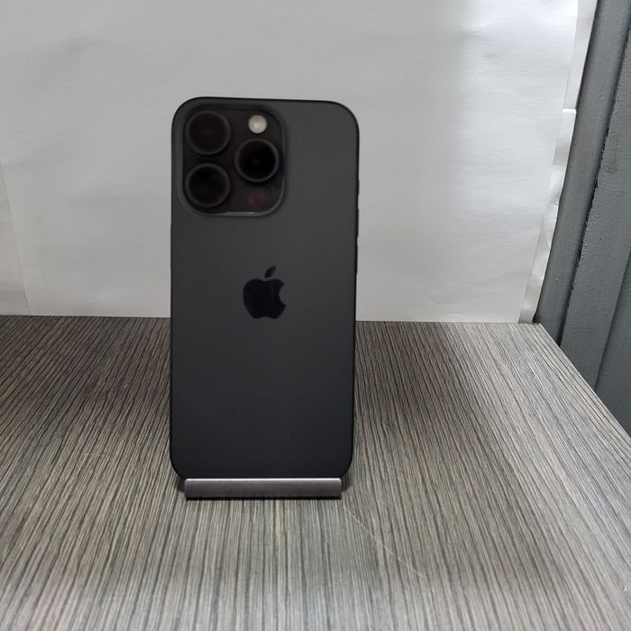 IPhone 15 Pro Mocan Amanet
