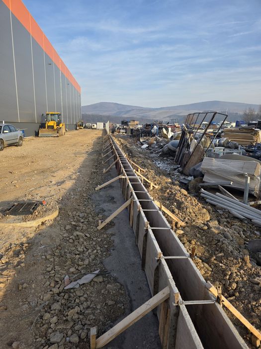 Servicii Profesionale – Pavaje, Fundații și Garduri