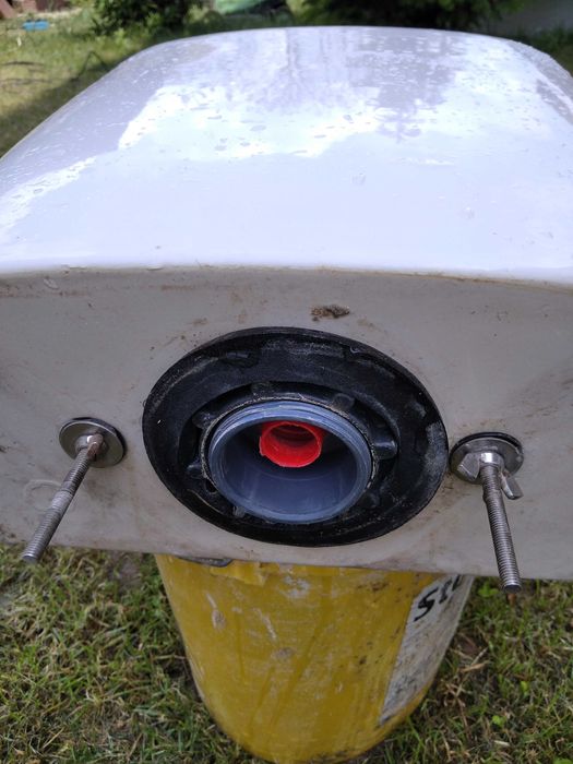 rezervor portelan stare buna