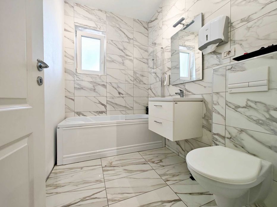Apartament 2 camere – Giroc | parcare | vânzare exclusiv cu chiriaș