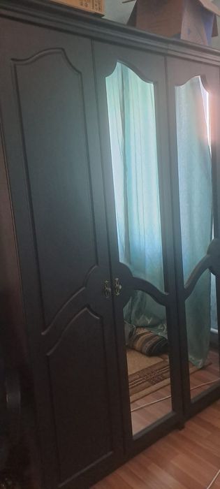 Продам спальный гарнитур